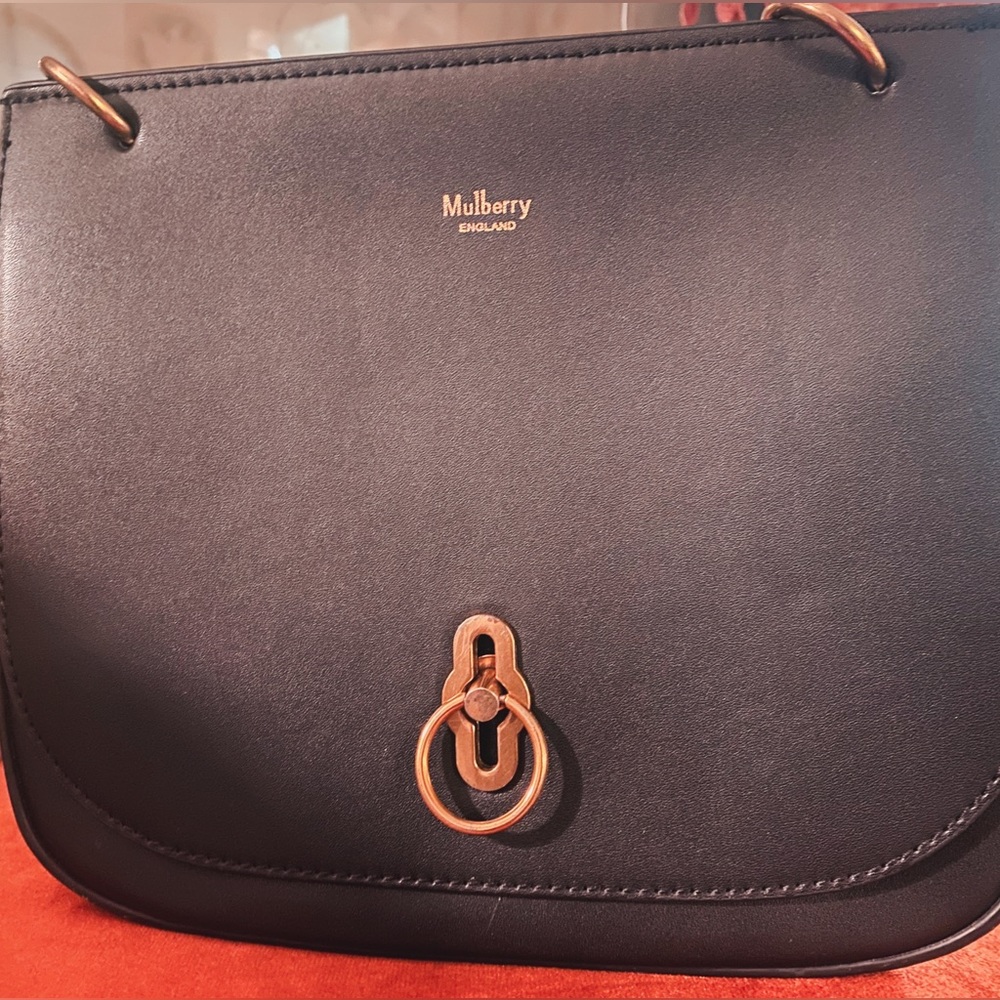 Mulberry Soft Amberley Satchel in Smooth Black